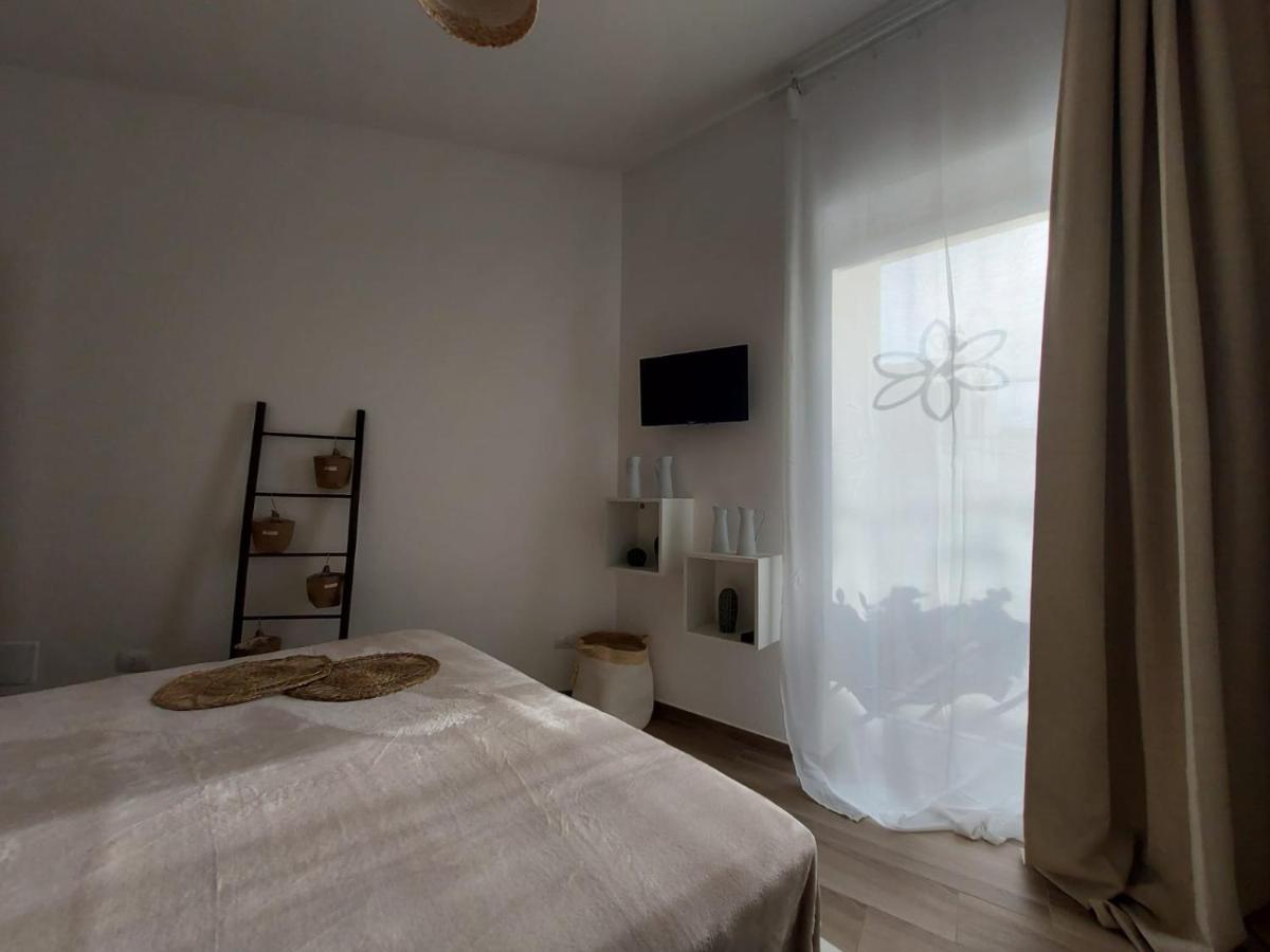 Dimora La Fresia Apartment มาสซาฟรา ภายนอก รูปภาพ
