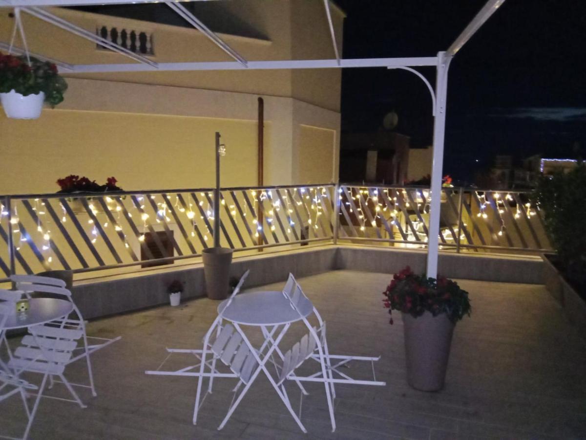Dimora La Fresia Apartment มาสซาฟรา ภายนอก รูปภาพ