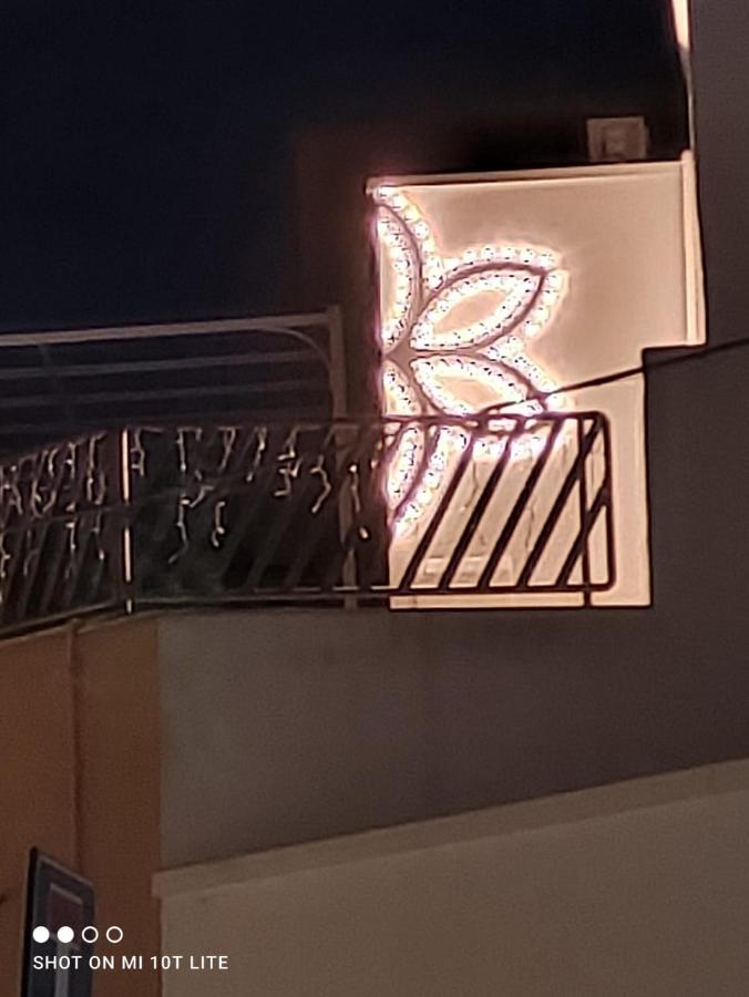 Dimora La Fresia Apartment มาสซาฟรา ภายนอก รูปภาพ